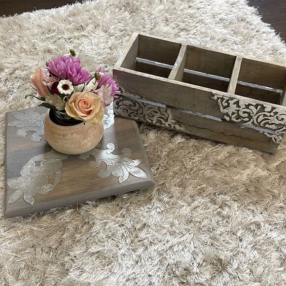 Set of (2) Gray Wooden Made in India Home Goods Metallic Pieces - Picture 9 of 10